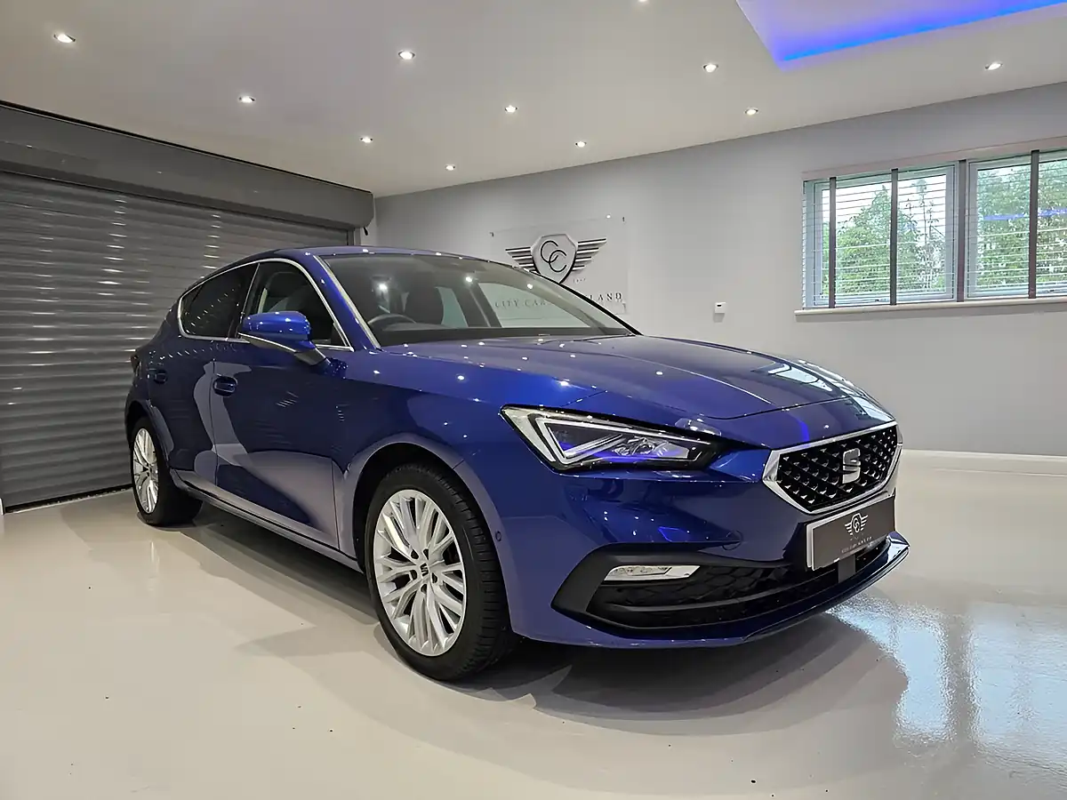 Used 2021 SEAT Leon Xcellence Blue - Interior and Exterior details 3