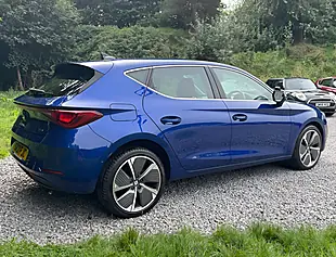 Used 2021 SEAT Leon Xcellence Luxury Asphalt Blue - Interior and Exterior details 3