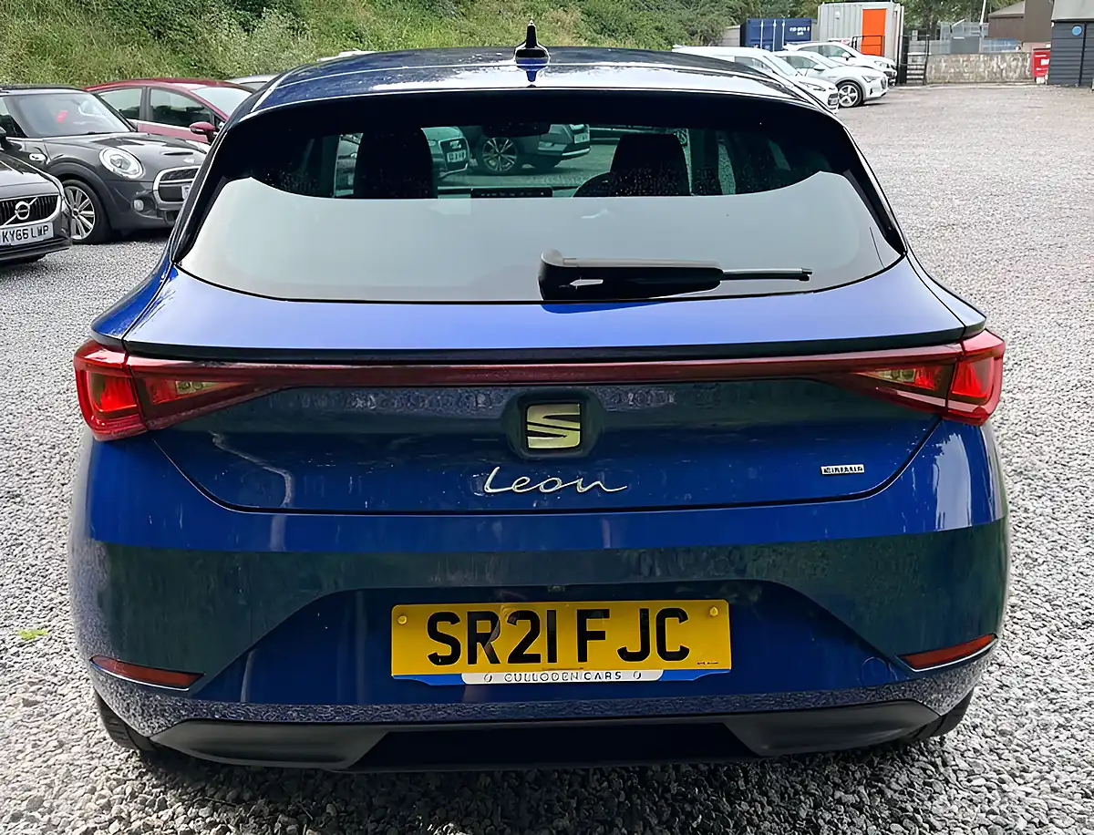 Used 2021 SEAT Leon Xcellence Luxury Asphalt Blue - Interior and Exterior details 4
