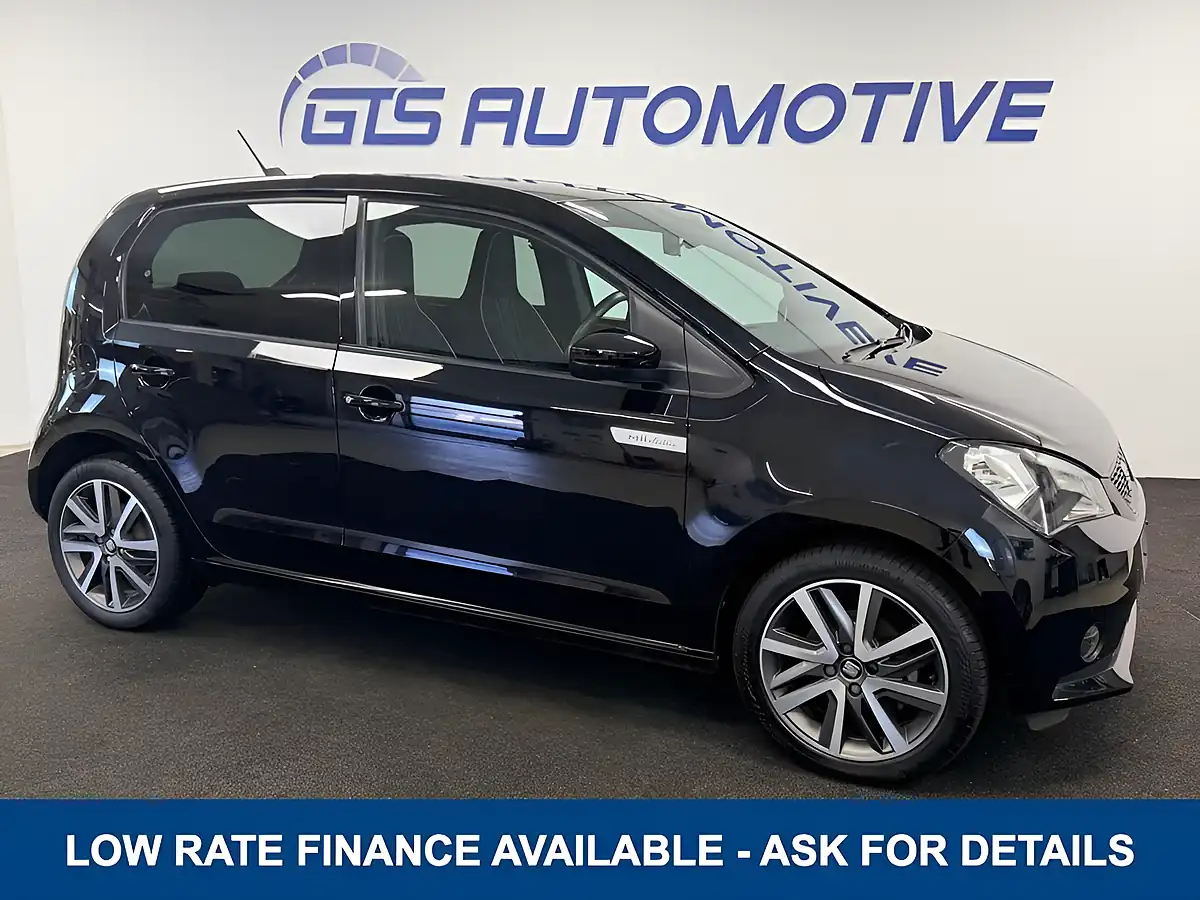 Used 2021 SEAT Mii Deep Black - Front View