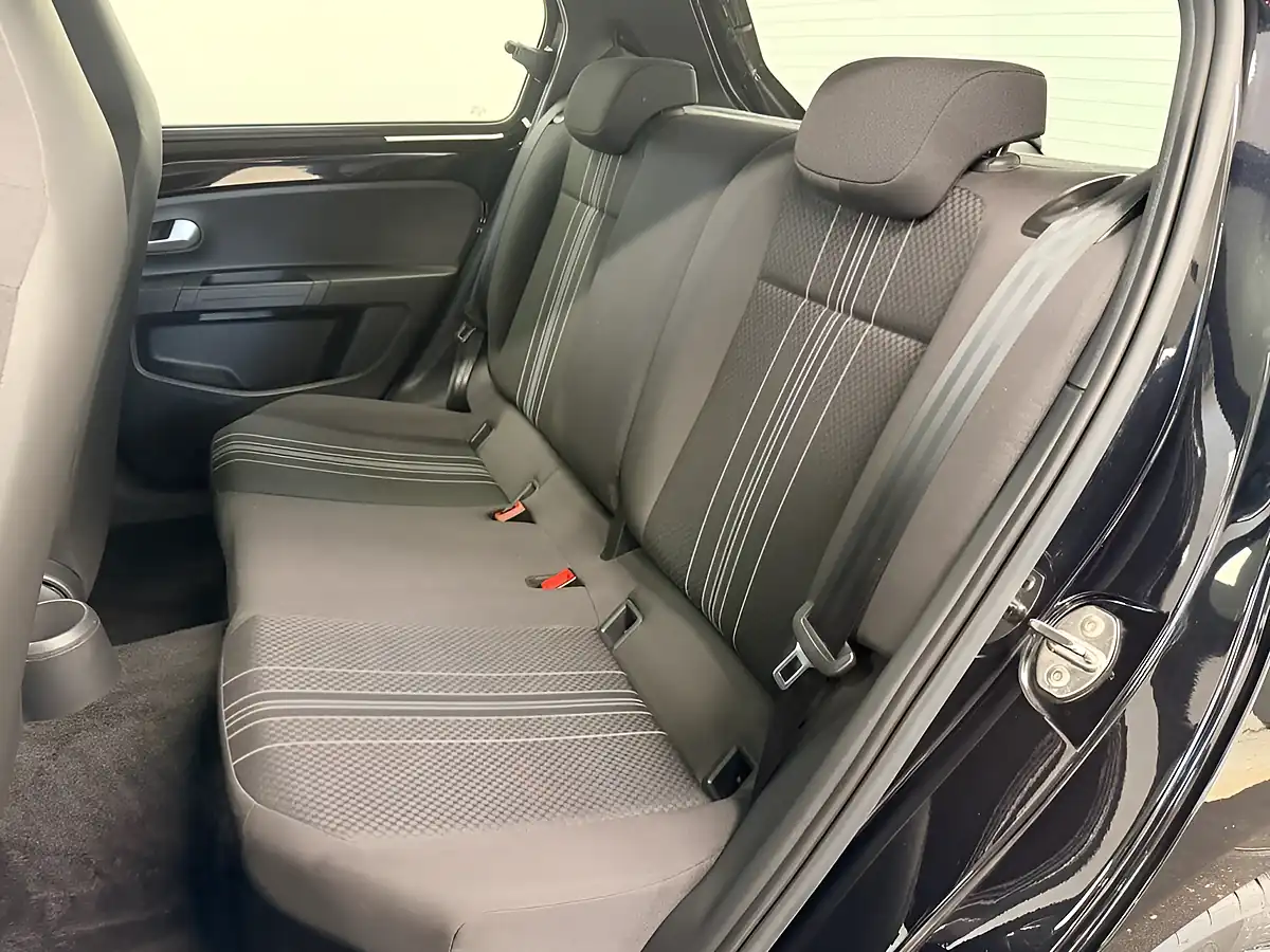 Used 2021 SEAT Mii Deep Black - Interior and Exterior details 16