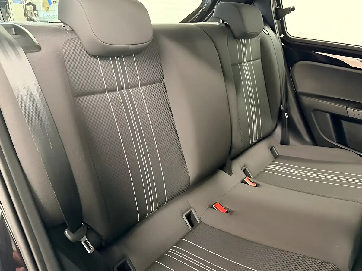 Used 2021 SEAT Mii Deep Black - Interior and Exterior details 3