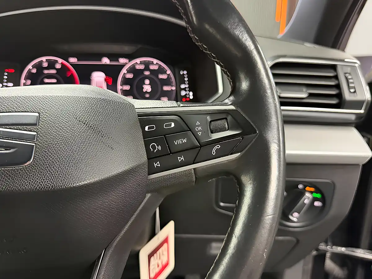 Used 2021 SEAT Tarraco Se Black - Interior and Exterior details 18