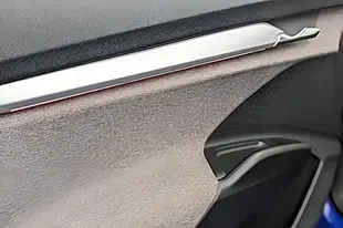 Used 2021 Skoda Enyaq 60 Blue - Interior and Exterior details 14