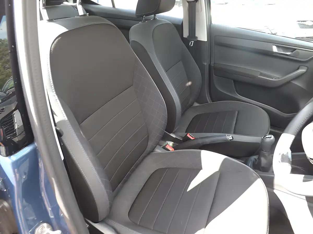 Used 2021 Skoda Fabia Se Blue - Interior and Exterior details 14