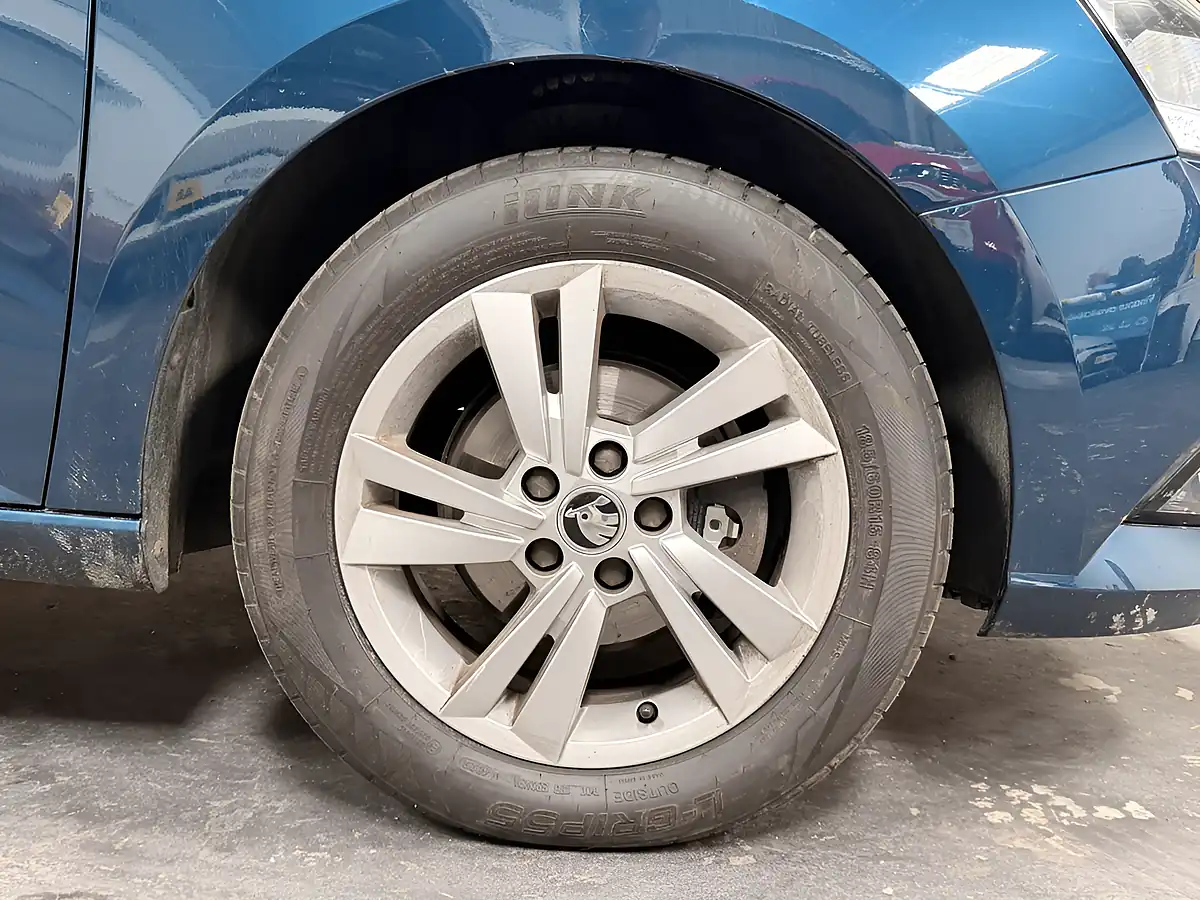 Used 2021 Skoda Fabia Se Blue Metallic - Interior and Exterior details 14