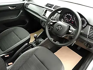 Used 2021 Skoda Fabia Se Brilliant Silver - Interior and Exterior details 8
