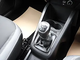 Used 2021 Skoda Fabia Se Brilliant Silver - Interior and Exterior details 9
