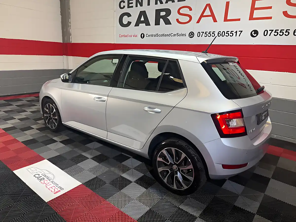 Used 2021 Skoda Fabia Se Drive Silver - Interior and Exterior details 9