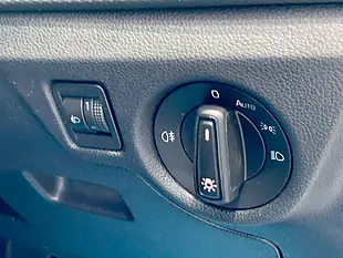Used 2021 Skoda Kamiq Se Blue - Interior and Exterior details 14