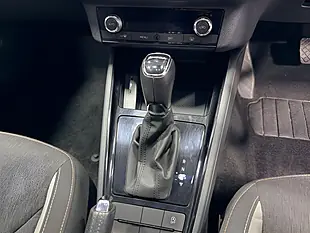 Used 2021 Skoda Kamiq Se L Black Magic Pearl Effect - Interior and Exterior details 16