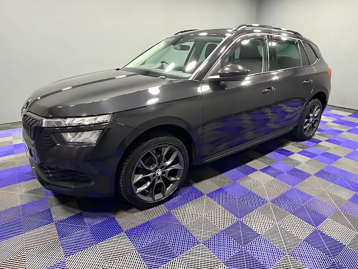 Used 2021 Skoda Kamiq Se L Black Magic Pearl Effect - Interior and Exterior details 6
