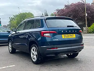 Used 2021 Skoda Karoq Se Blue - Interior and Exterior details 3