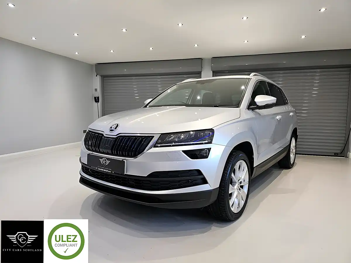 Used 2021 Skoda Karoq Se L Brilliant Silver - Front View