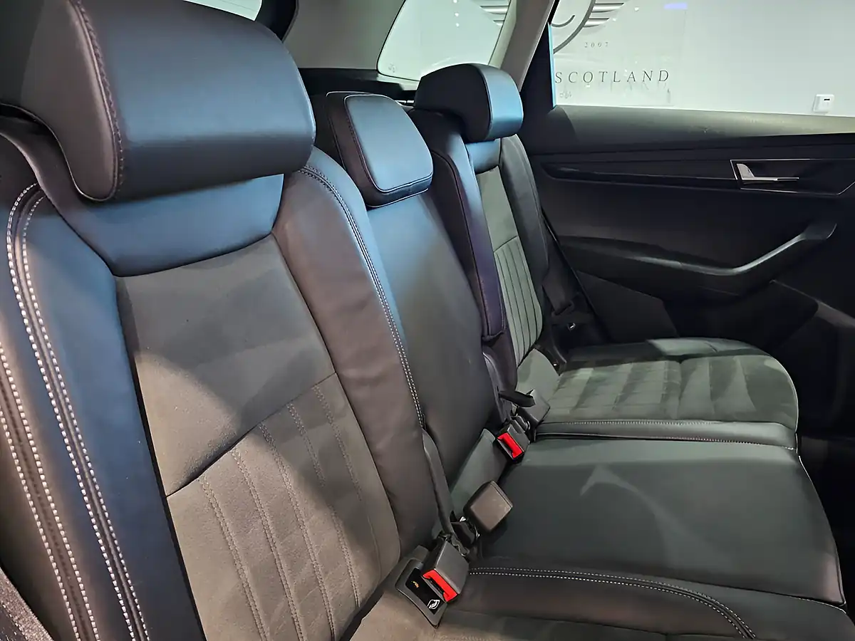 Used 2021 Skoda Karoq Se L Brilliant Silver - Interior and Exterior details 19