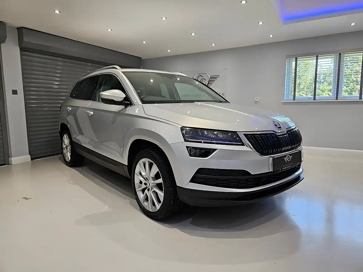 Used 2021 Skoda Karoq Se L Brilliant Silver - Interior and Exterior details 3