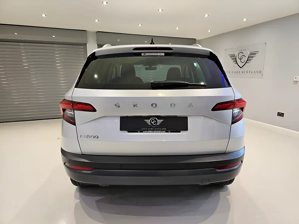 Used 2021 Skoda Karoq Se L Brilliant Silver - Interior and Exterior details 5