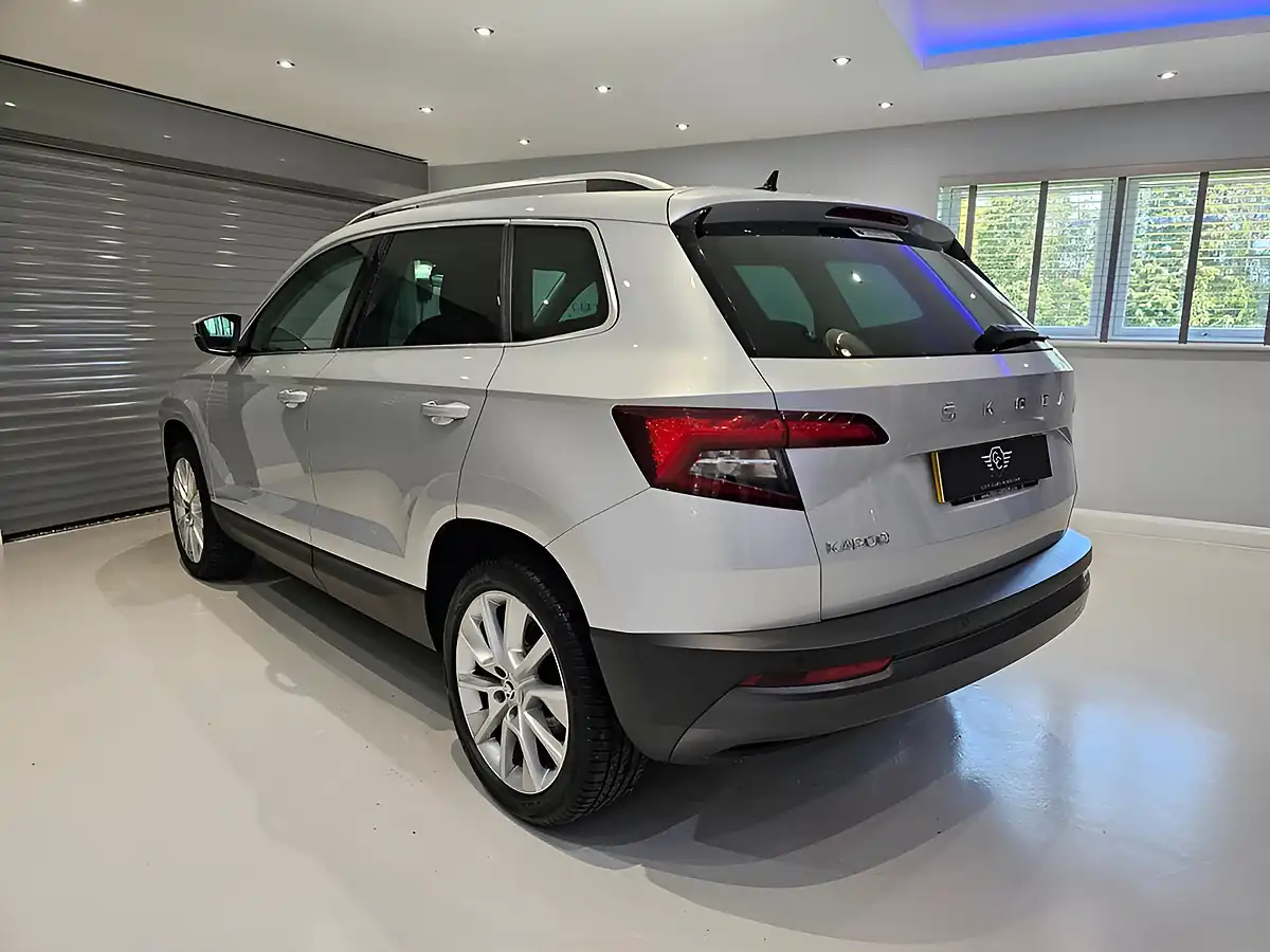 Used 2021 Skoda Karoq Se L Brilliant Silver - Interior and Exterior details 6