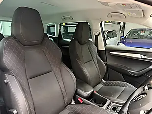 Used 2021 Skoda Karoq Se Technology Grey - Interior and Exterior details 10