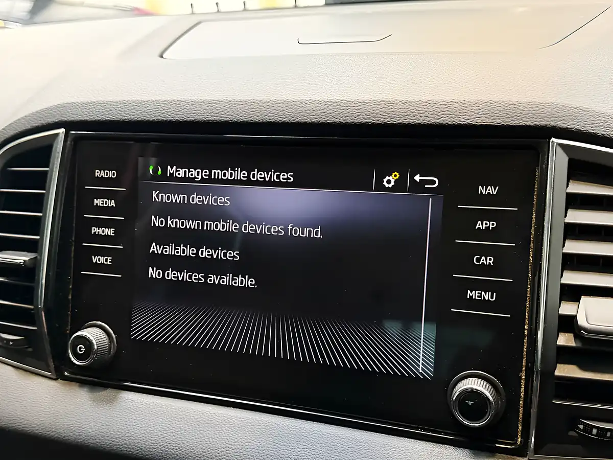 Used 2021 Skoda Karoq Se Technology Grey - Interior and Exterior details 17