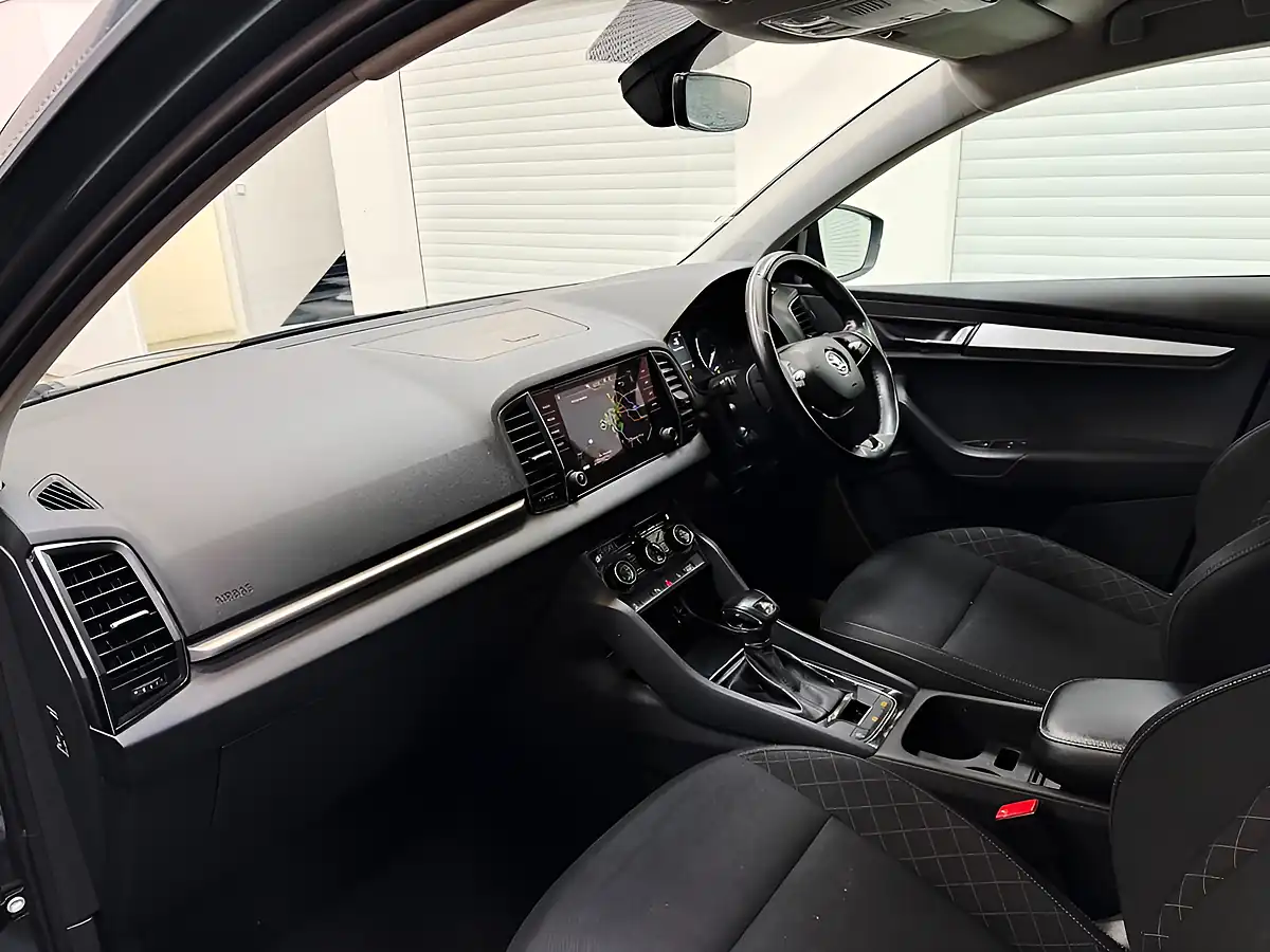 Used 2021 Skoda Karoq Se Technology Grey - Interior and Exterior details 4