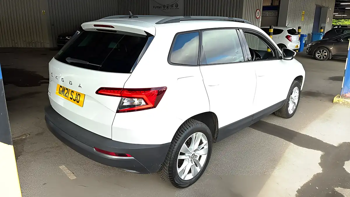 Used 2021 Skoda Karoq Se Technology White - Interior and Exterior details 2