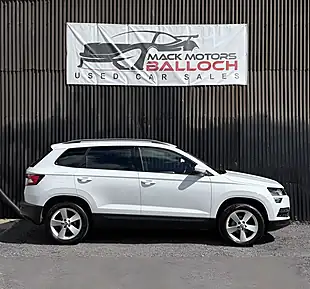 Used 2021 Skoda Karoq Se White - Interior and Exterior details 4