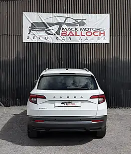Used 2021 Skoda Karoq Se White - Interior and Exterior details 6