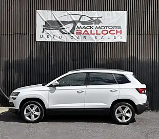 Used 2021 Skoda Karoq Se White - Interior and Exterior details 8