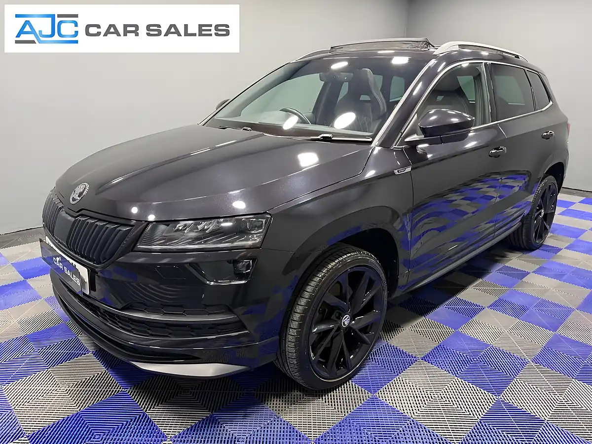Used 2021 Skoda Karoq Sportline Black Magic - Front View