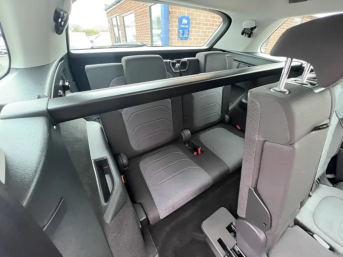 Used 2021 Skoda Kodiaq Se Black Magic Pearl Met - Interior and Exterior details 15