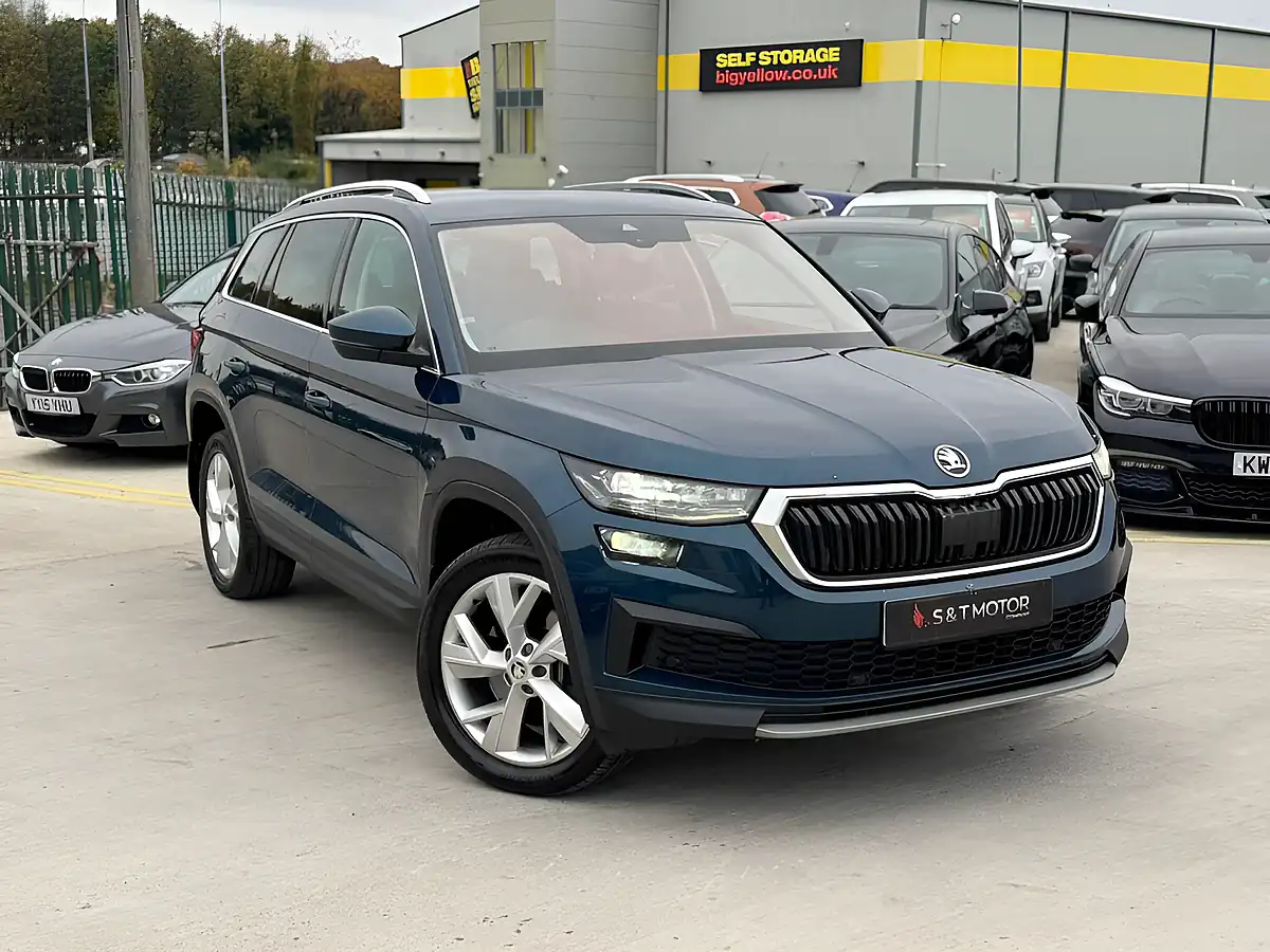 Used 2021 Skoda Kodiaq Se L Blue - Front View