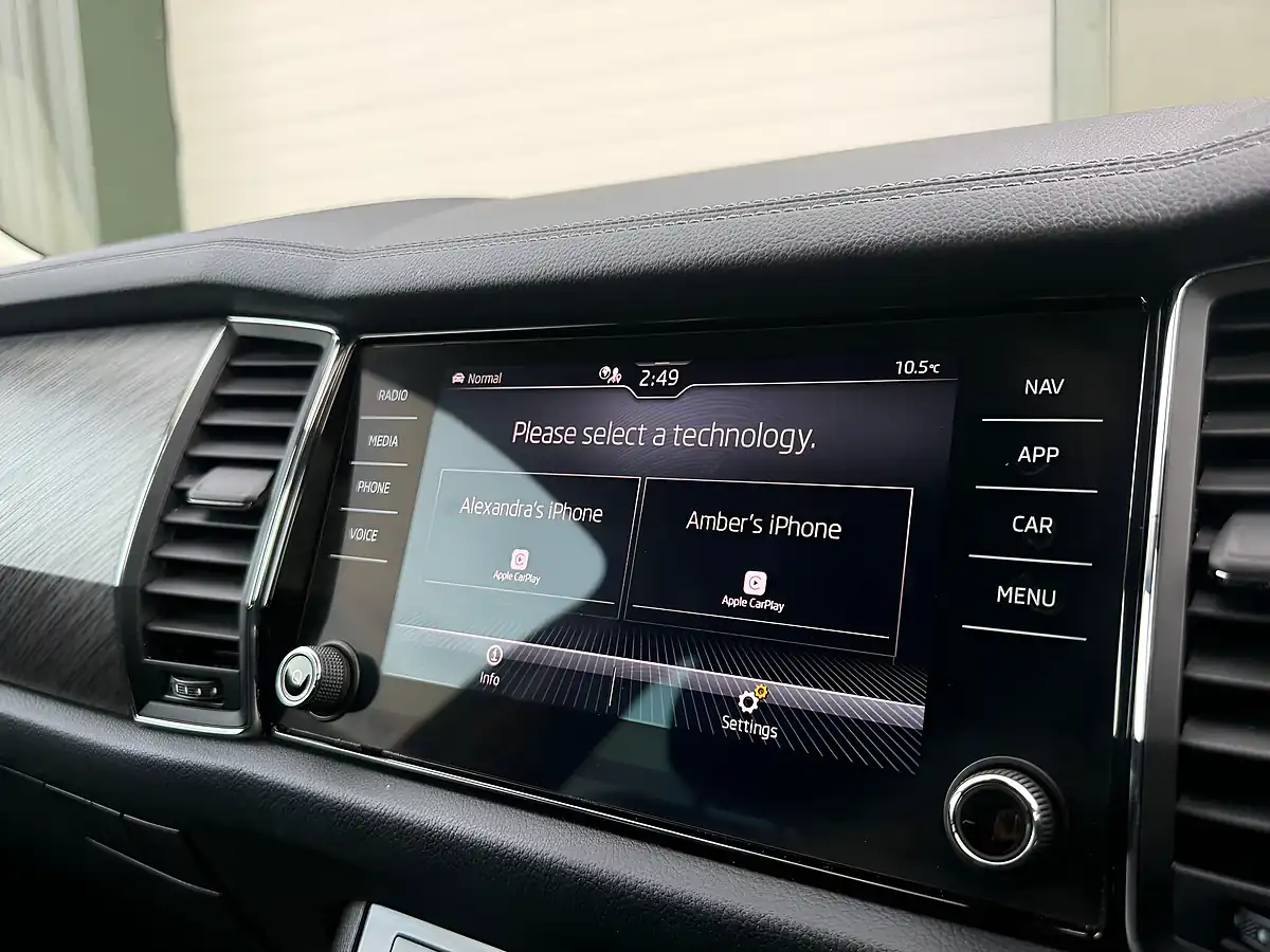 Used 2021 Skoda Kodiaq Se L Blue - Interior and Exterior details 17