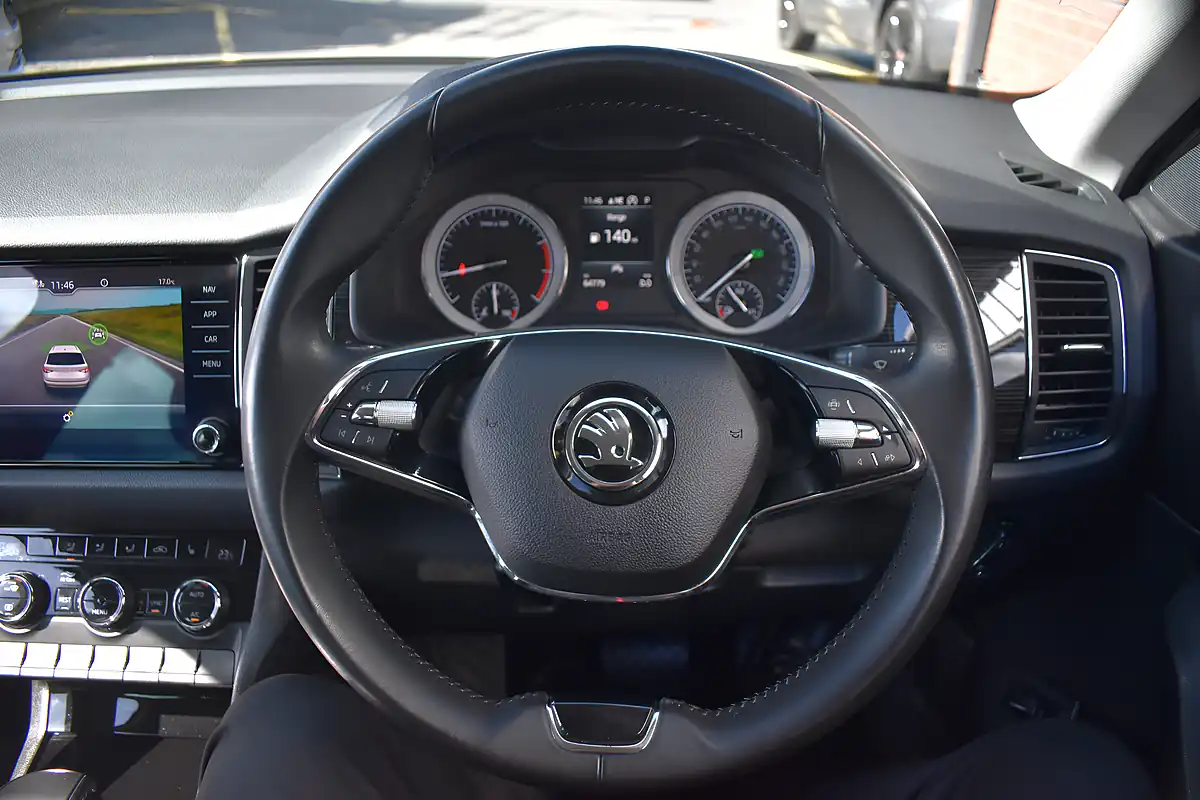 Used 2021 Skoda Kodiaq Se L Meteor Grey - Interior and Exterior details 15