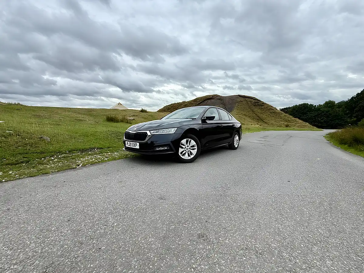 Used 2021 Skoda Octavia Se Technology Black - Interior and Exterior details 16