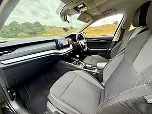 Used 2021 Skoda Octavia Se Technology Black - Interior and Exterior details 19