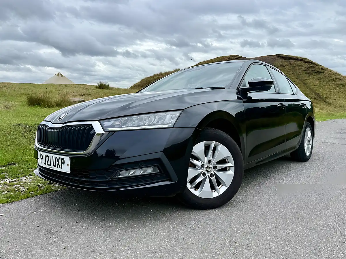 Used 2021 Skoda Octavia Se Technology Black - Interior and Exterior details 5
