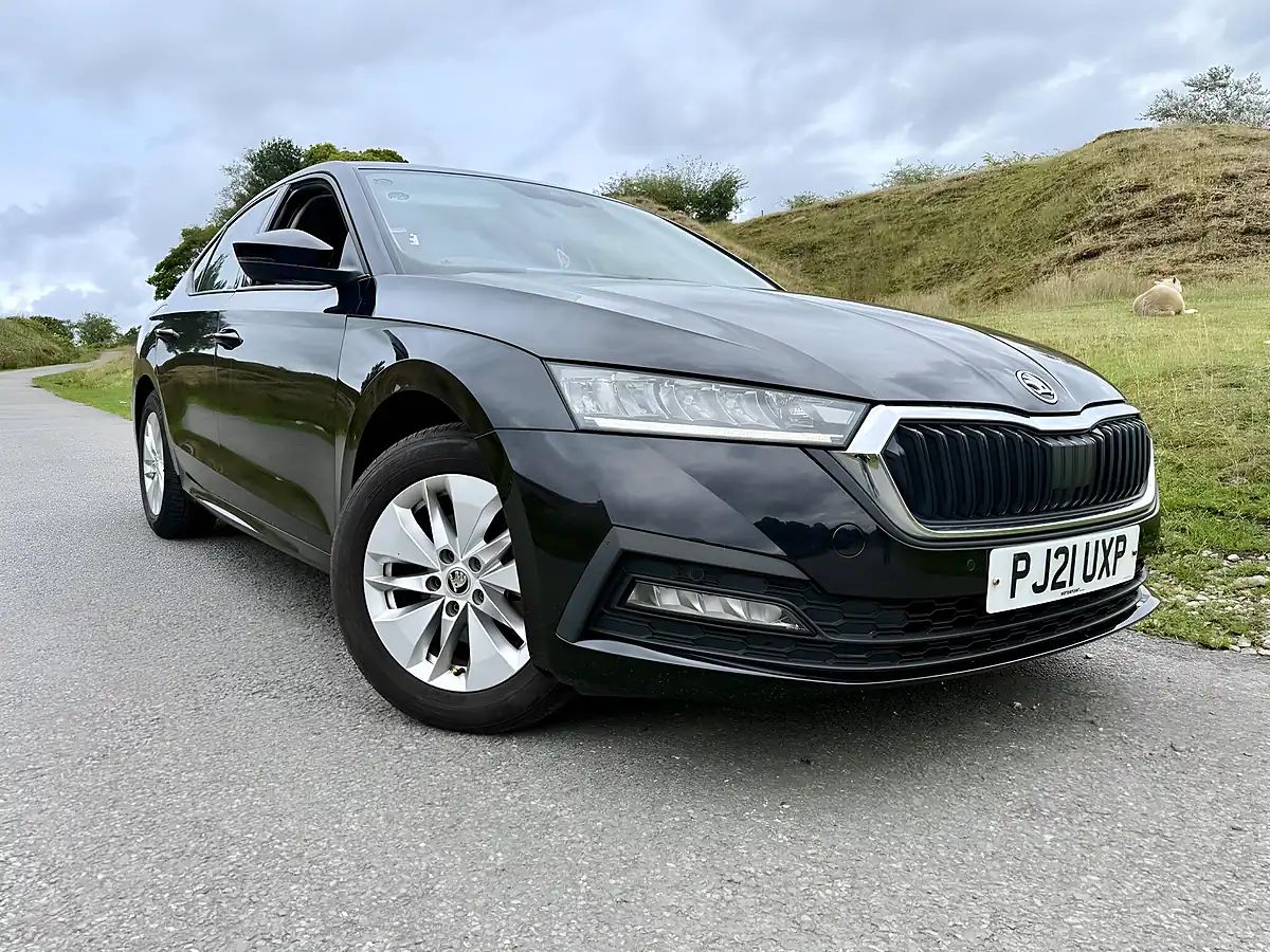 Used 2021 Skoda Octavia Se Technology Black - Interior and Exterior details 8