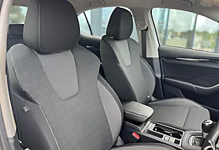 Used 2021 Skoda Octavia Se Technology Brilliant Silver - Interior and Exterior details 11