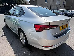 Used 2021 Skoda Octavia Se Technology Silver - Interior and Exterior details 4