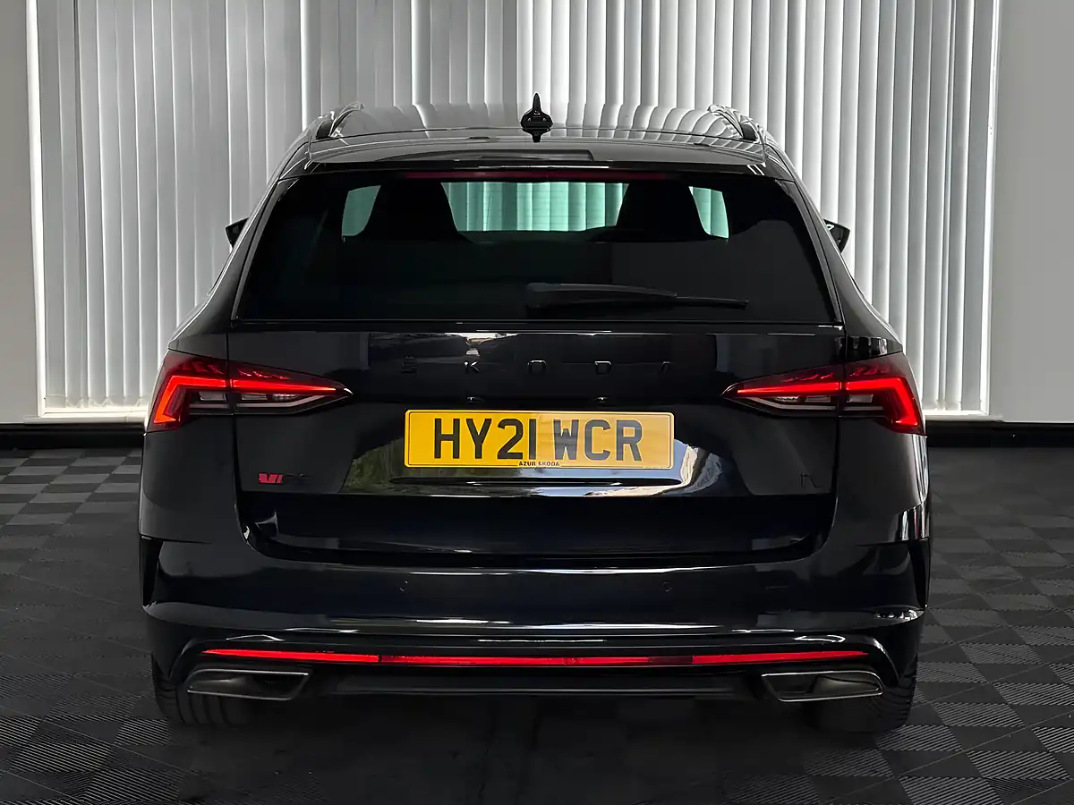 Used 2021 Skoda Octavia VRS Black - Interior and Exterior details 10