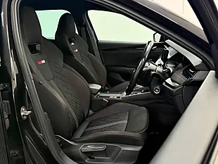 Used 2021 Skoda Octavia VRS Black - Interior and Exterior details 13