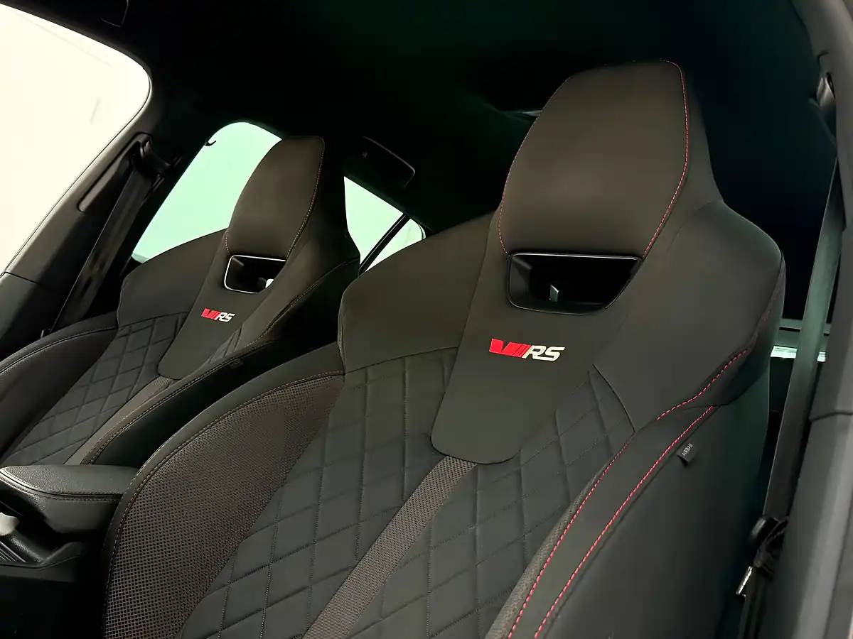 Used 2021 Skoda Octavia VRS Black - Interior and Exterior details 3