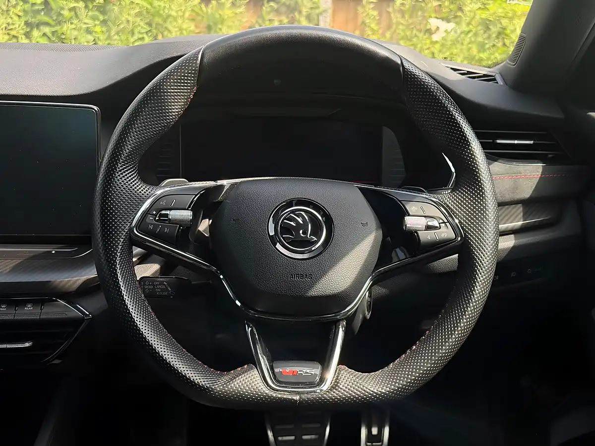 Used 2021 Skoda Octavia VRS Blue - Interior and Exterior details 12