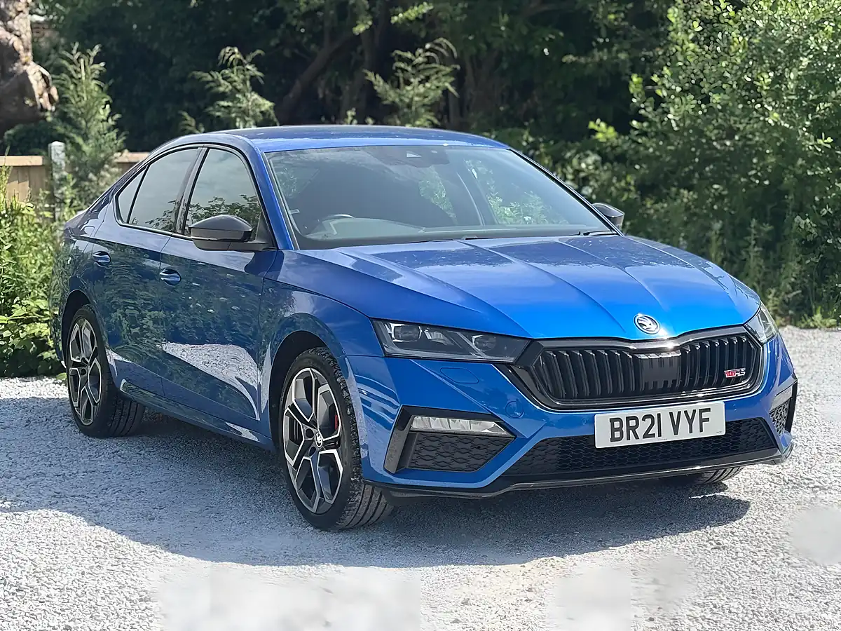 Used 2021 Skoda Octavia VRS Blue - Interior and Exterior details 3