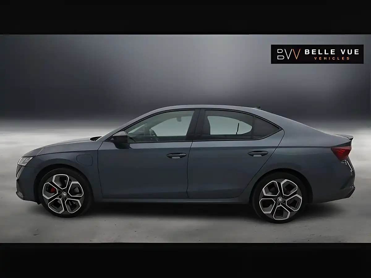 Used 2021 Skoda Octavia VRS Graphite Grey - Interior and Exterior details 7