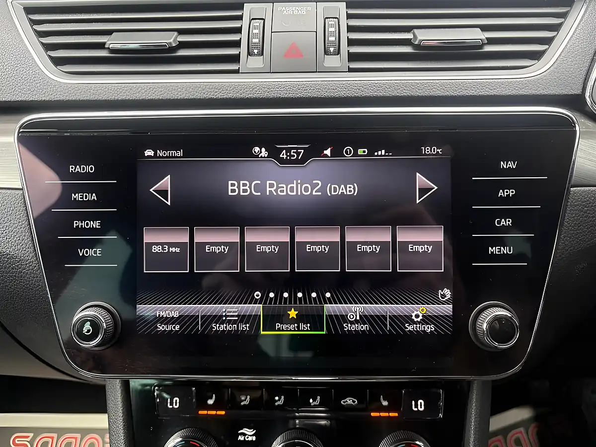 Used 2021 Skoda Superb Se L Silver - Interior and Exterior details 19