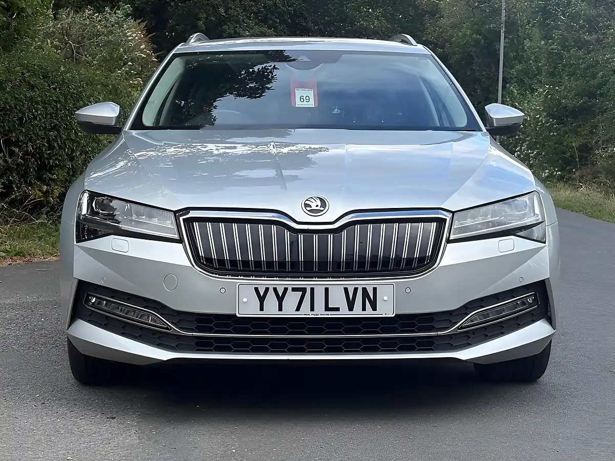 Used 2021 Skoda Superb Se L Silver - Interior and Exterior details 2