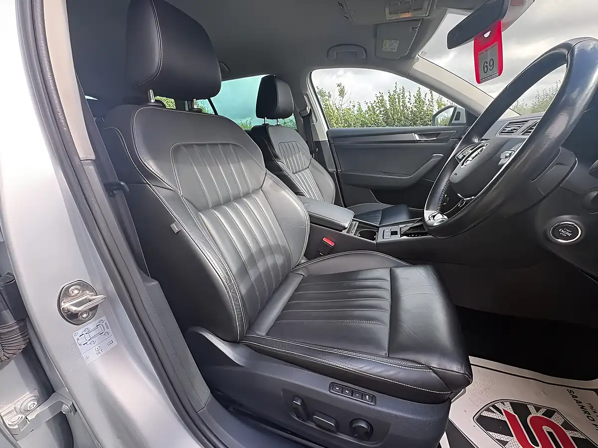 Used 2021 Skoda Superb Se L Silver - Interior and Exterior details 8