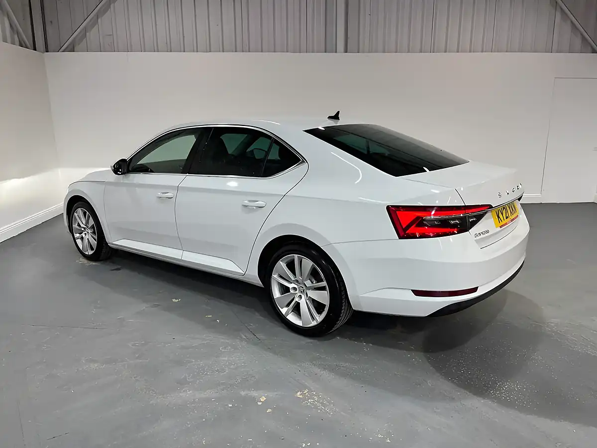 Used 2021 Skoda Superb Se L White - Interior and Exterior details 6